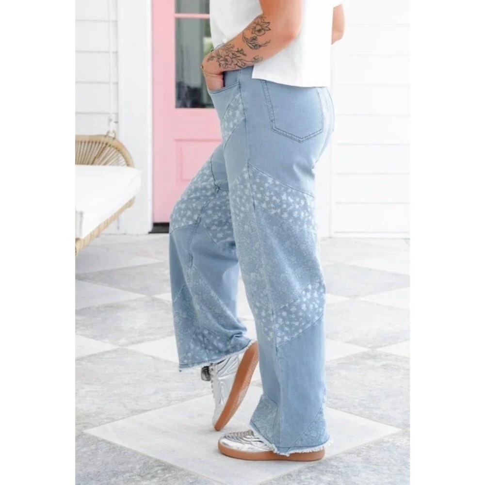 Davi & Dani pants womens size medium 6-8 floral jeans womens jeans boho stretch